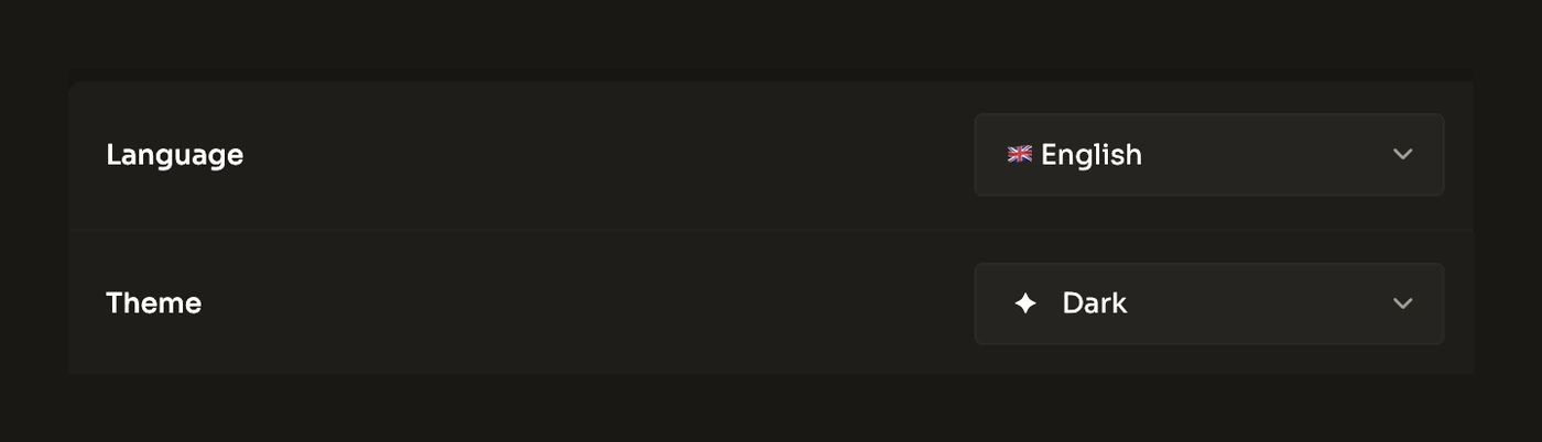 Language and theme settings, showing English selected and the dark theme.